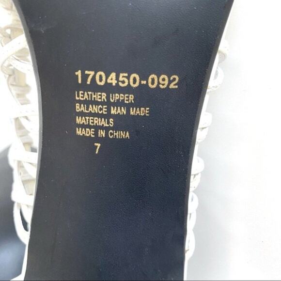 Colin Stuart White Leather Pointed Toe Caged Heel Size 7 - Picture 9 of 10